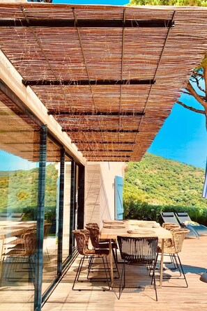 Outdoor dining - Villa "The View" mit eigenem Pool by Interhome (Cavalaire)