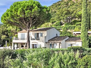 Exterior - Villa "The View" mit eigenem Pool by Interhome (Cavalaire)