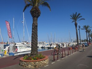 Marina - für acht Personen by Interhome (Saint Cyprien)