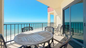 ์๊ทธ๋์ฒ ์ฝ๋, ์นจ์ค 3๊ฐ, ์จ์ ์์กฐ, ํด๋ณ ์ ๋ง | ๋ฐ์ฝ๋