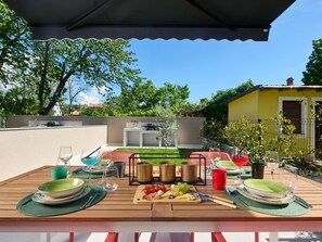 Outdoor dining - in Zambratija mit eigenem Parkplatz by Interhome (Umag/Zambratija)