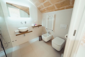 Bathroom - Endea Suite Rooms & Lounge SPA  (Matera)