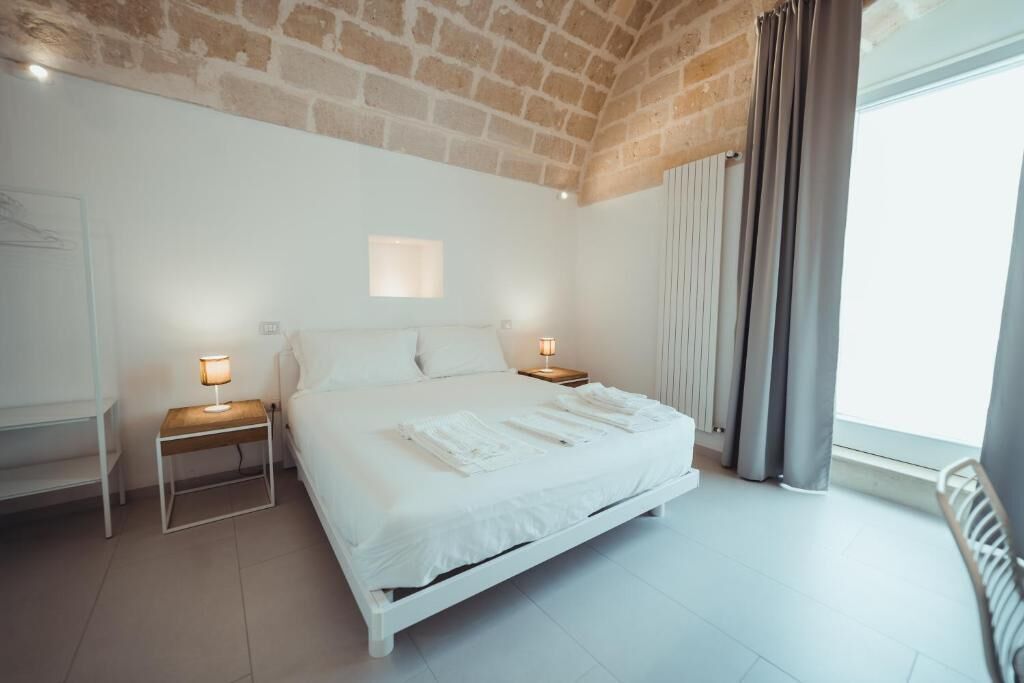 Minibar, Schreibtisch, kostenloses WLAN, Bettwäsche