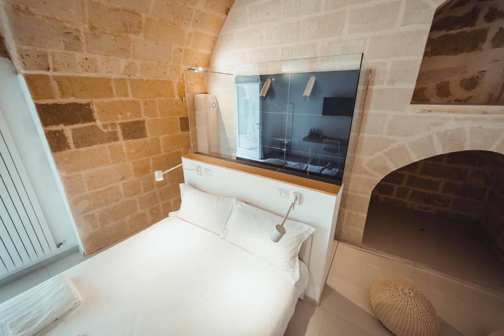 Superior Double Room, Patio, Courtyard View