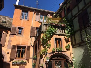 Dettaglio esterni