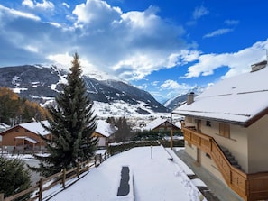 Mountainous Landforms, Mountain, Snow, Mountain Range, Winter, Hill, Hill Station, Freezing, Valley, Glacial Landform - Nice apartment for 4 guests with TV, terrace and pets allowed (Bormio)