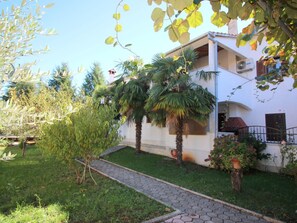 Property grounds - Bruna A3G by Interhome (Poreč)