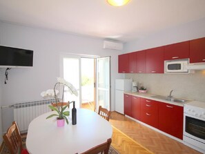 Fridge, microwave, oven, dishwasher - Residence Livija 3 by Interhome (Poreč)