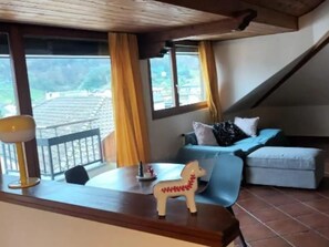 TV, fireplace - Wohnung mit Bergblick by Interhome (Malvaglia)