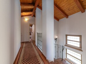 Interior - Villa Shirin by Interhome (Fabci)