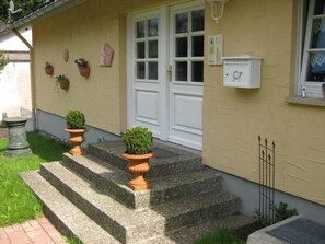 Exterior detail - Wohnung in Schönwald mit Garten und Terrasse by Interhome (Schönwald)
