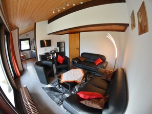 DVD player - Öfingen by Interhome (Bad Dürrheim)
