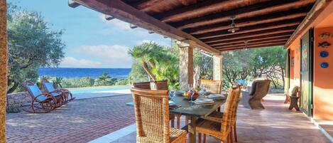 Servei de restauració a l'aire lliure