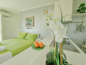 Internet - Gemütliches Studioappartement Silos Oliva by Interhome (Buzinija)