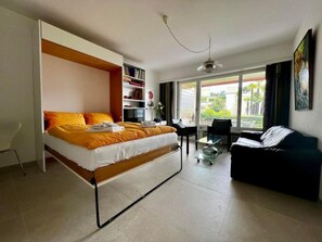 Internet - Fewo mit Bergblick by Interhome (Locarno)