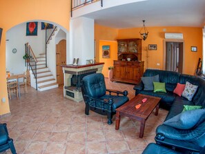 Fireplace - Erdgeschosswohnung für 7 Personen by Interhome (Medulin/Ližnjan)