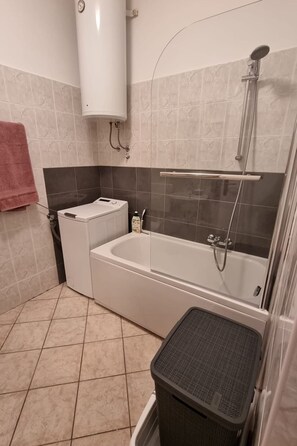 Towels - in Zentrumsnähe mit Balkon by Interhome (Bokordici)