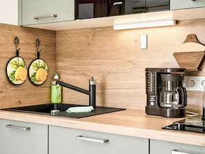 Fridge, cookware/dishes/utensils - Siebers by Interhome (Altendorf)
