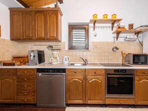 Fridge, dishwasher, cookware/dishes/utensils