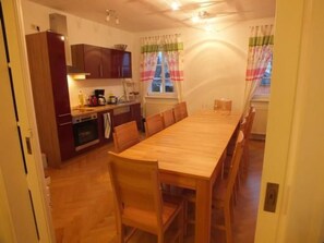 Dining - im Thüringer Wald mit Grill und Garten by Interhome (Meura)