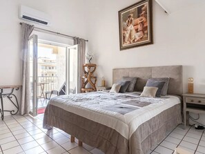3 bedrooms - Apartment  by Interhome (Fréjus)