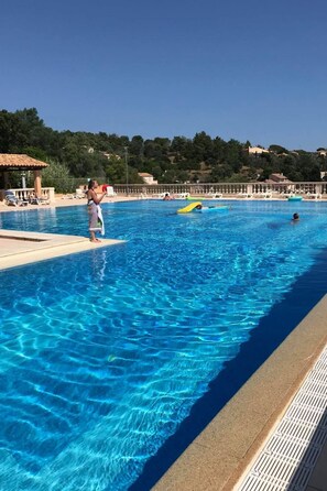 Pool - Les Issambres Charmes et Confort by Interhome (Les Issambres)