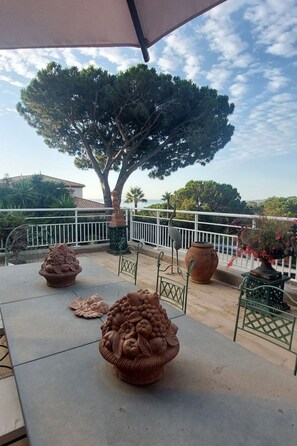 Terrace/patio - Der Meereswind by Interhome (Sainte Maxime)