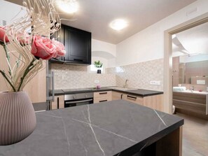 Fridge, microwave, oven, dishwasher