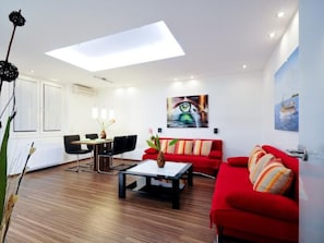 TV, DVD player - Giuliano in Bezirk 2-Leopoldstadt by Interhome (Vienna)