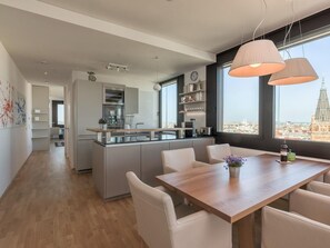 Dining - Skyflats City View by Interhome (Vienna)
