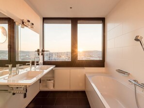 Towels - Skyflats City View by Interhome (Vienna)