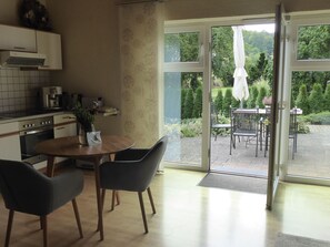 Fridge, microwave, oven, dishwasher - Landleben by Interhome (Fritzlar)