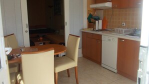Dining - Apartam 4 Karlobag by Interhome (Karlobag)