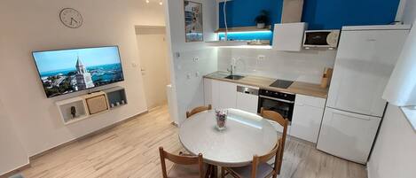 Fridge, microwave, oven, dishwasher