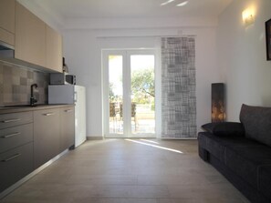 TV - Apartment Sergio by Interhome (Poreč)