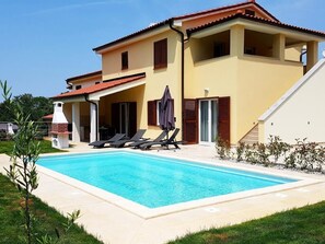 Pool - in Banjole mit Privatem Pool by Interhome (Pula/Banjole)
