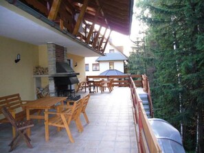Outdoor dining - "Villa Petra" mit eigener Terrasse by Interhome (Karpacz)