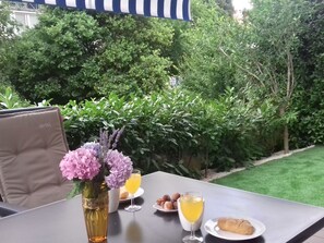 Outdoor dining - Apartment Gortanova in Stoja mit Privater Terras by Interhome (Pula)