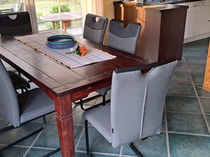 Dining - Am Seeufer by Interhome (Dümmer)