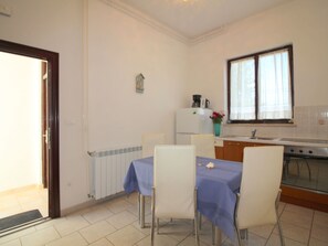 Dining - Apartment Ema by Interhome (Poreč)