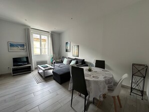 Living area - Clovis - Sehr schönes, gemütliches Apartment mit privater Garage by Interhome (Sarlat-la-Canéda)
