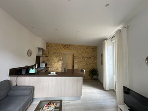 Living area - Albéric - Superb cocooning apartment and privative garage by Interhome (Sarlat-la-Canéda)