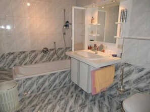 Towels - Traumwohnung im Allgäu by Interhome (Kempten)