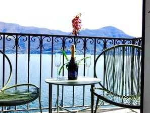 Outdoor dining - See-Penthouse by Interhome (Brissago)