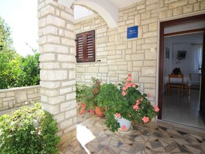 Terrace/patio - Leticija by Interhome (Poreč)