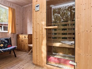 Sauna - Idyllisch gelegenes, ebenerdiges Haus mit Terrasse by Interhome (Svenljunga)