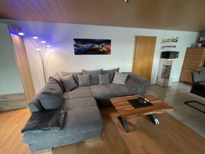 TV - Urlaubstraum by Interhome (Stockach)