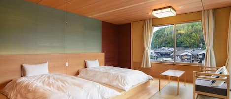 Standard Twin Room, Balcony, River View
