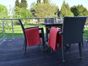 Outdoor dining - mit Terrasse und Parkplatz by Interhome (Preussisch Oldenburg)