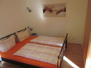 1 bedroom, internet